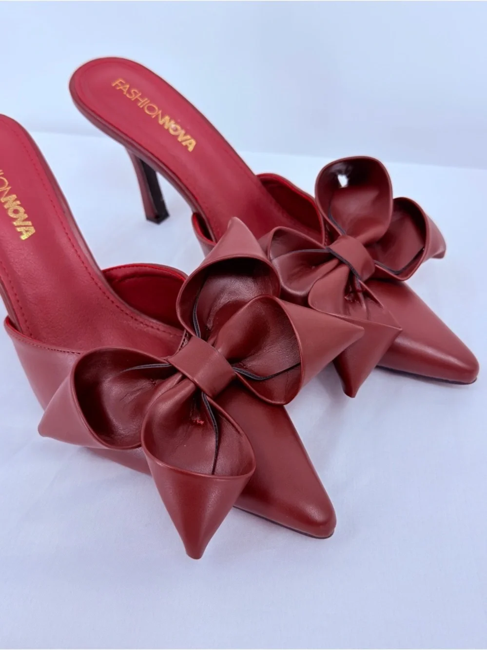 Fashion Nova Red Bow Heels Size 7.5 Pointed Toe Mule Stiletto Slip On